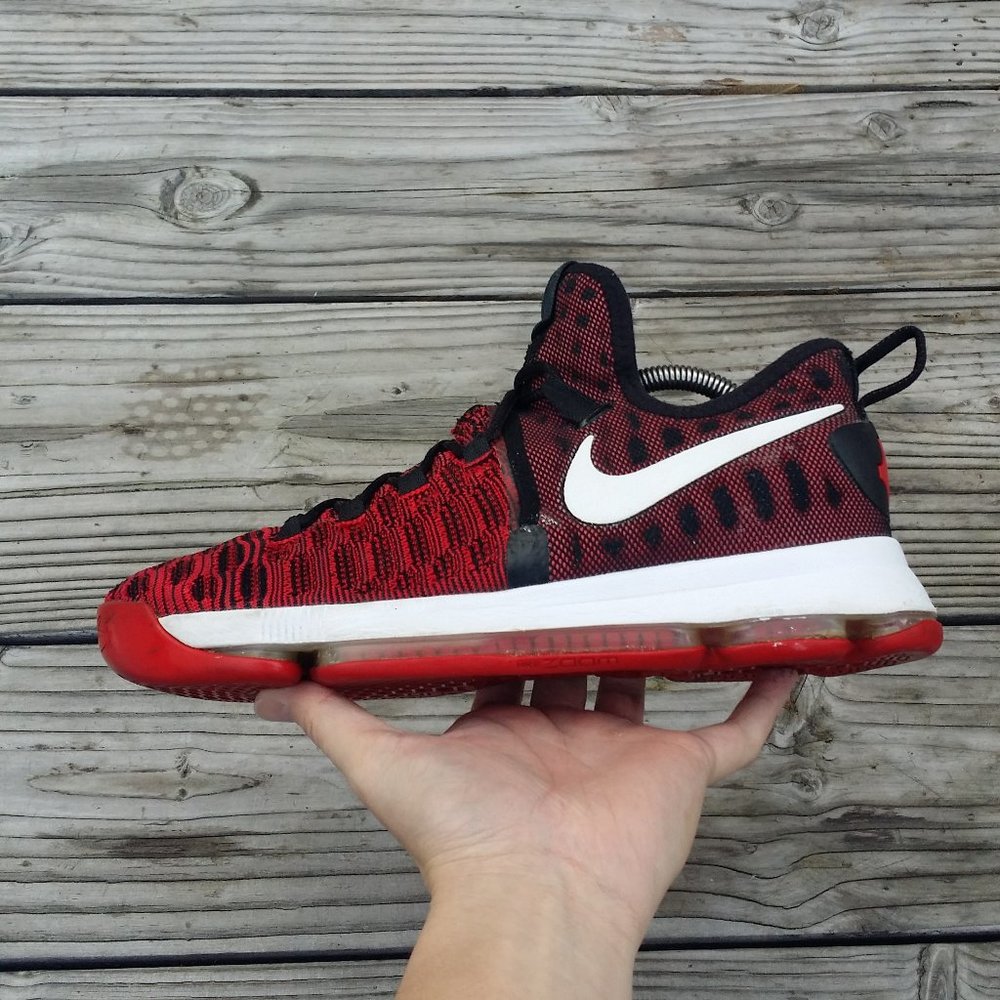 Women Size 10.5 / Size 9 Men Nike KD Kevin Durant 9 Hard Work Basketball Sneaker - Picture 2 of 8